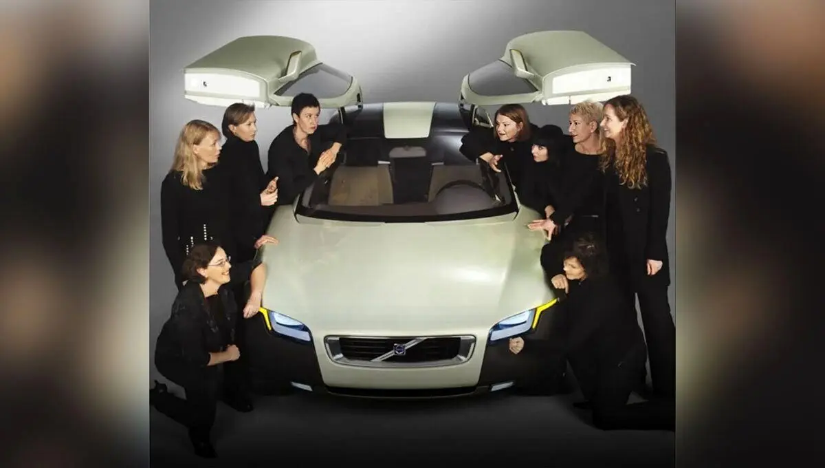 تصاویر "Volvo YCC": ماشین سوئدی کاملاً زنانه است