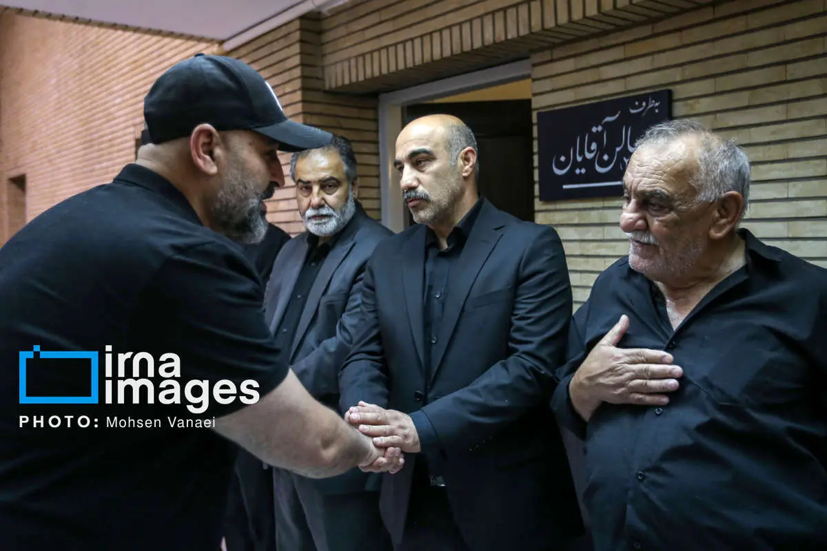 تصاویر تشییع جنازه برادرزاده محسن تانابها 4 تصاویر تشییع جنازه برادرزاده محسن تانابها