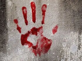 تفاوت دوستانه دختران کشنده شد. جزئیات قتل پدر توسط چهار دختر جوان