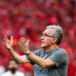 جدایی احتمالی اسماعیل کارتال از پرسپولیس ؛ با مربی جدید آشنا شوید