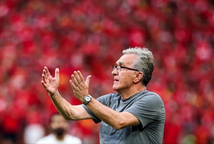 جدایی احتمالی اسماعیل کارتال از پرسپولیس ؛ با مربی جدید آشنا شوید