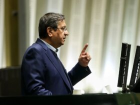 حملات شدید کیهان به عبدال ناصر همماتی ؛ آیا شما تازه متولد شده اید؟!