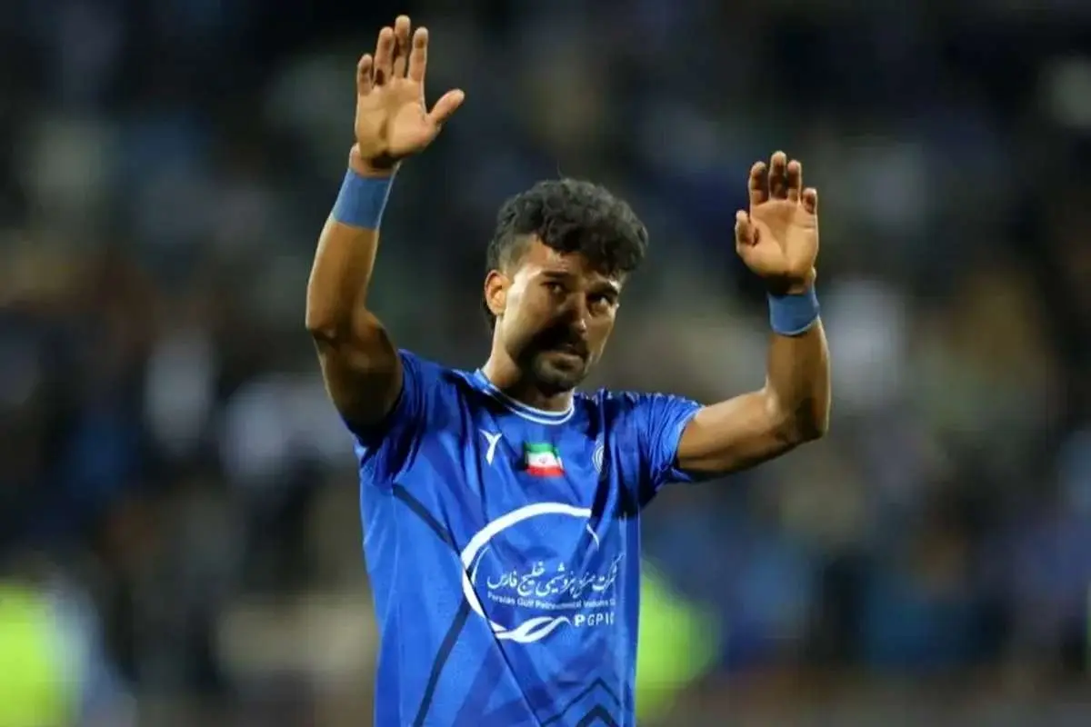 رامین رضایان به نكونام نزدیک شد! 4 رامین رضایان به نكونام نزدیک شد!