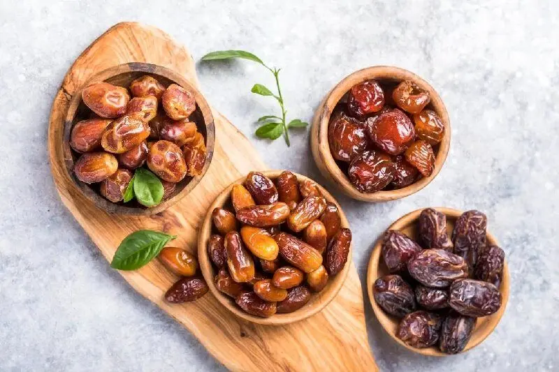 عواقب مصرف بیش از حد خرما چیست؟