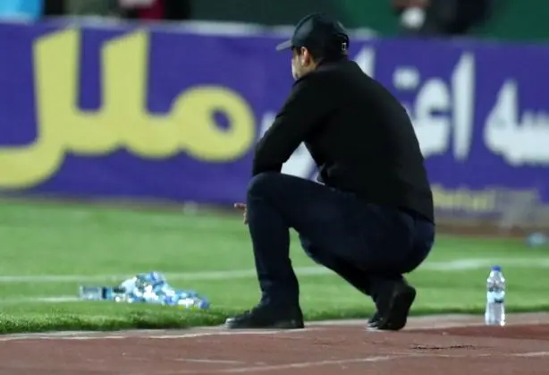 مربی پرسپولیس را بخوانید. چرا پرسپولیس مثل تارتار نیست؟!