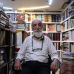 من در مراسم تشییع جنازه اخوان سوم بودم/ بعد از اینکه او از کتابفروشی اخراج شد