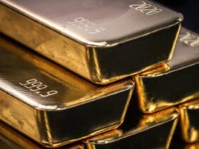 وی پس از حمله به ایران ، در سراسر جهان به بازار عرضه می کند. پرش نفتی و طلایی