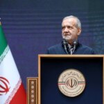 پزشکان: دشمنان می خواهند با قومیت در کشور بجنگند و ما و همسایگان خود را دشمن کنند.