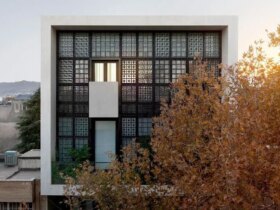 "پنجره خانه" ؛ معماری زیبا از یک ساختار در مشهاد