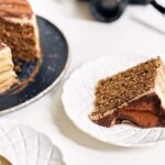 کیک اسفنجی کاپوچینو خانگی و خوشمزه چگونه