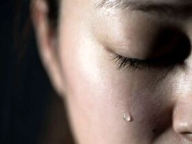 اشک چشم راز مهمی از مغز شما را نشان می دهد