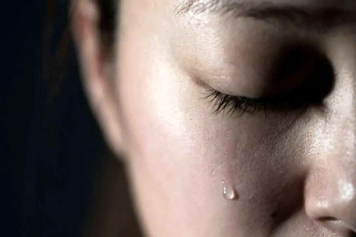 اشک چشم راز مهمی از مغز شما را نشان می دهد