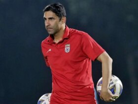 5 گزینه آخر را برای راهنمایی پرسپولیس توضیح دهید