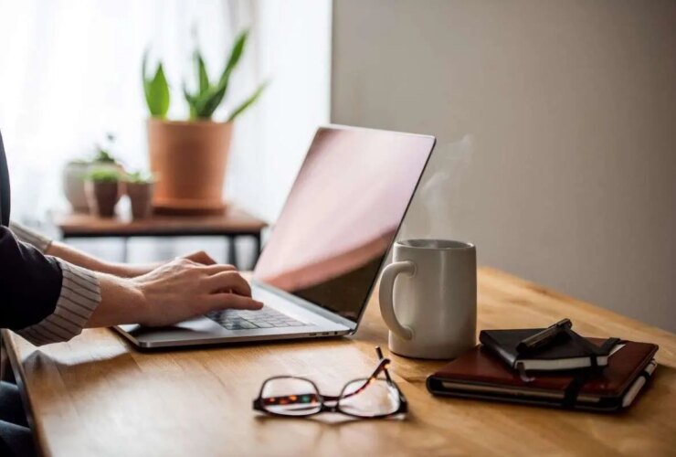 حقوق مترجم چگونه محاسبه می شود؟ 19 حقوق مترجم چگونه محاسبه می شود؟