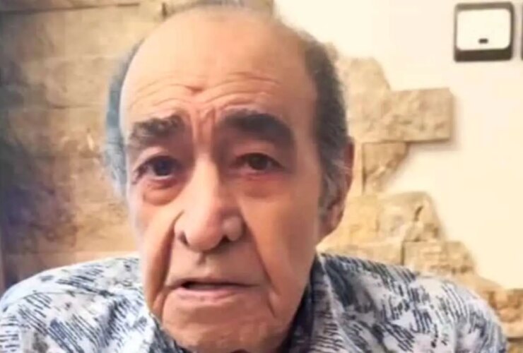 پروفسور ایراج خیج سلامت خود را اعلام کرد