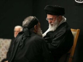 تصاویر متن و سواحل حضور رهبر انقلاب در مراسم عزاداری شب Assura