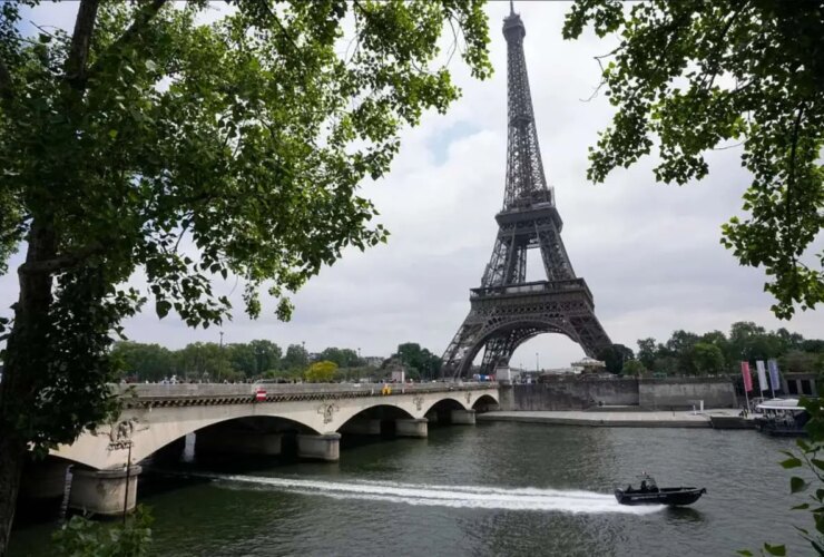 انتشار رایگان شنا در پاریس پس از 5 سال