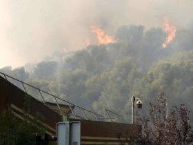 آتش سوزی گسترده در فرانسه ، مارسی بسته شد