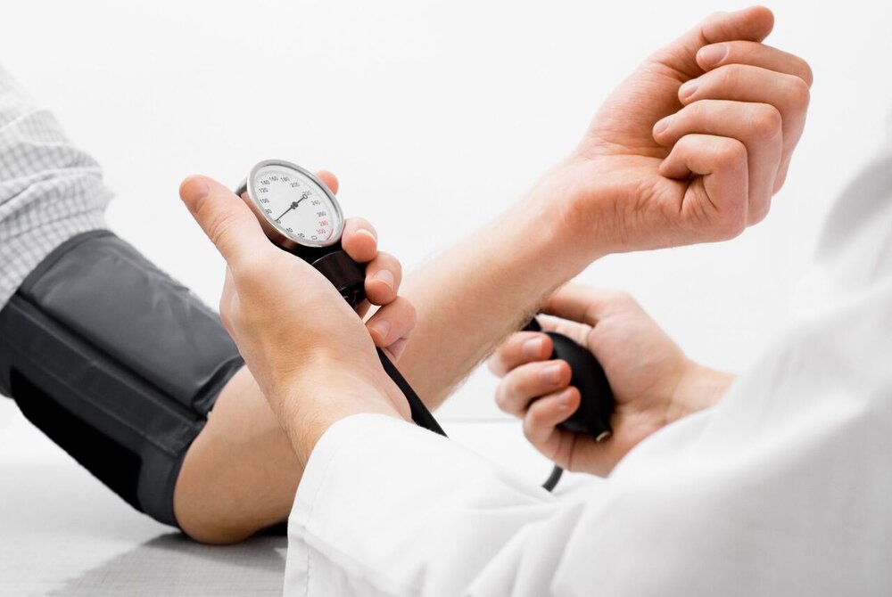 علائم هشدار فشار خون بالا چیست؟