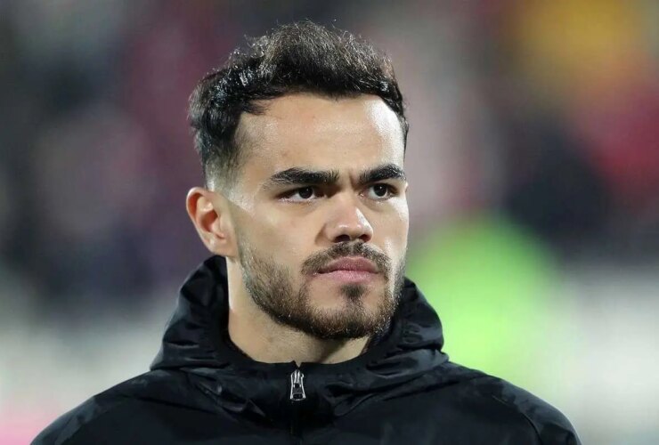 Oston Oronov به Persepolis بازگشت