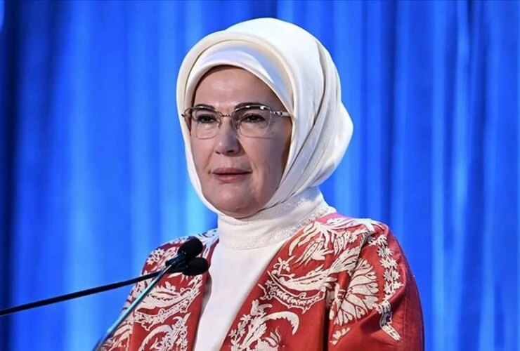 برای دیدن همسر اردوغان در پایان PKK گریه می کند