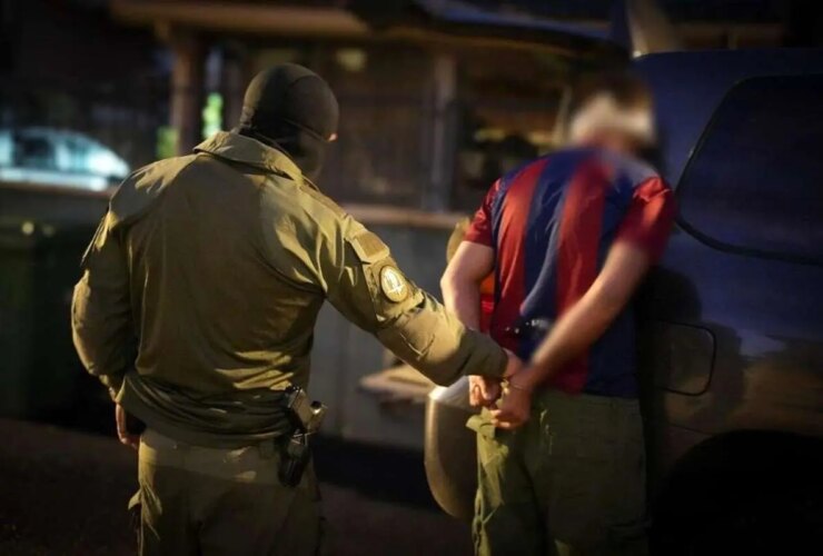 آبجو -بازداشت یکی از ساکنان