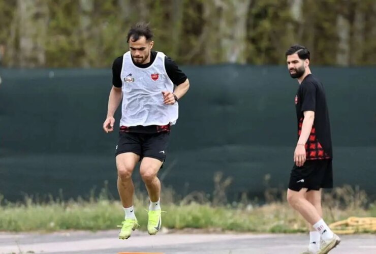 معرفی هاشم وهید در جزئیات پزشکی بازیکنان 18 معرفی هاشم وهید در جزئیات پزشکی بازیکنان