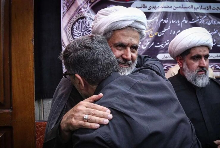 تصاویر جشن گرفتن علی طیب