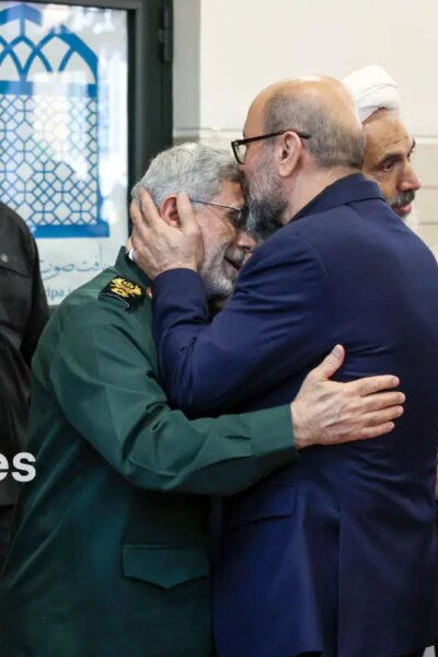 تصاویر فرزندان لارژانی و سردار سلیمانی به یاد شهدای نیروی قدیس می پردازند