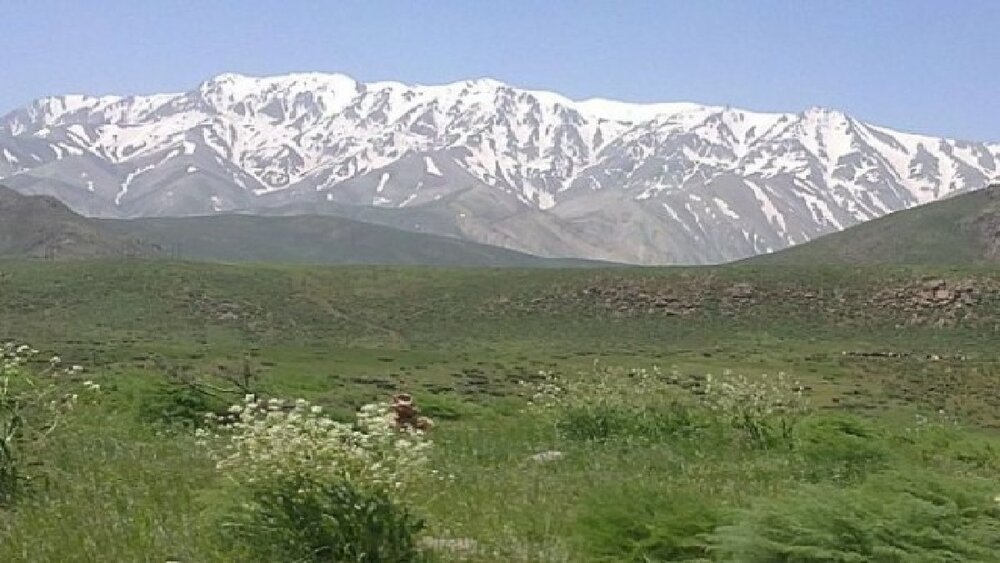 فیلم زرق و برق دار و نامرئی از کوههای الیگودارز در لورستان