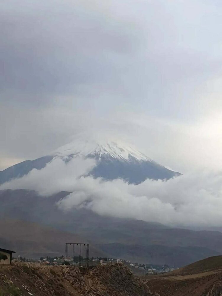 بارش برف تابستانی در اجلاس Damavand + عکس 1 بارش برف تابستانی در اجلاس Damavand + عکس