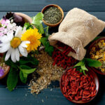 پیشنهادات سنتی مواد مخدر برای مقابله با گرما / نیاز به جلوگیری از غذای گرم و سنگین