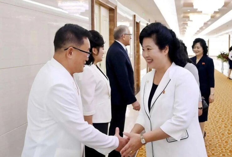 برای دیدن سفر کره شمالی کره شمالی به سفر کره شمالی به روسیه