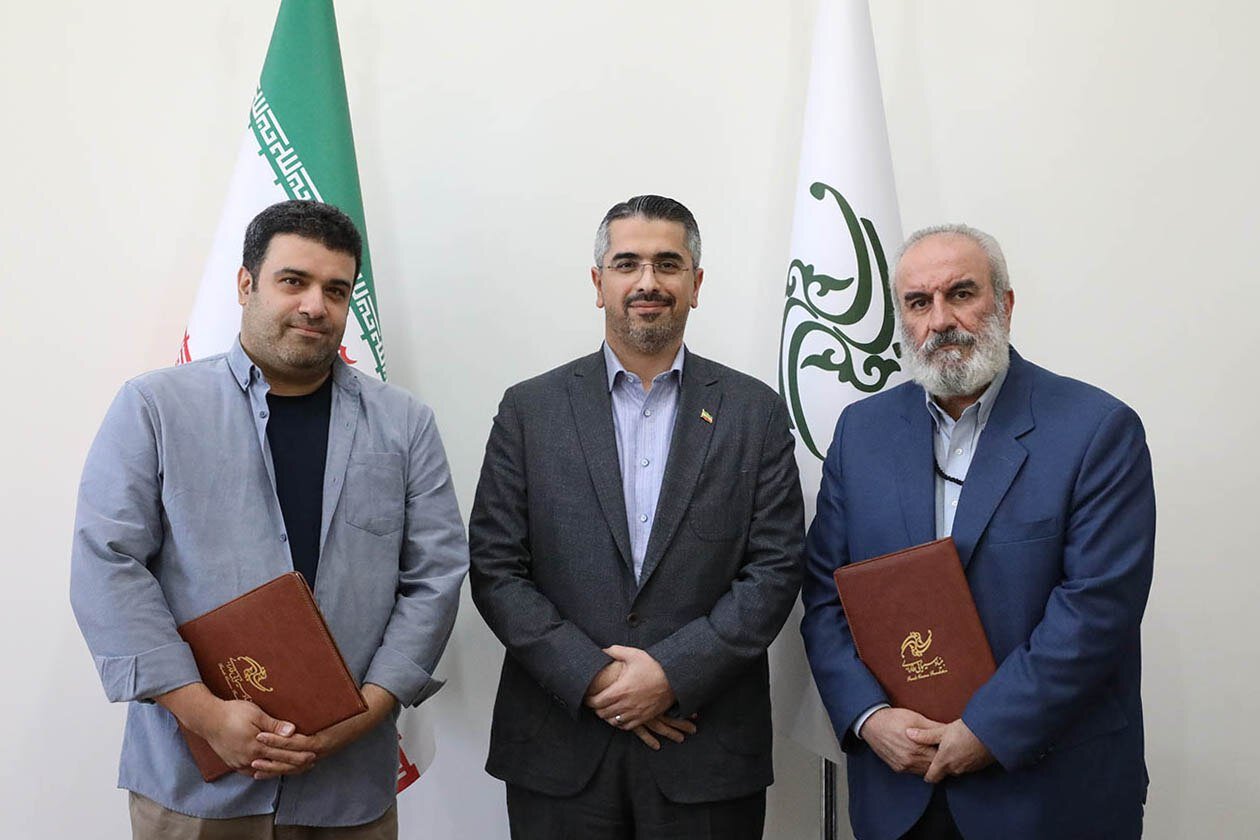 یک روزنامه نگار دستیار فرهنگی بنیاد سینمای فارابی شد