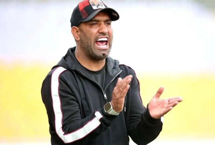 مورد عجیب آلیرزا اکبرپور در کرمانشاه 33 مورد عجیب آلیرزا اکبرپور در کرمانشاه