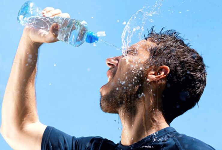 ۱۰ پیشنهادات حیاتی برای جلوگیری از گرما در تابستان
