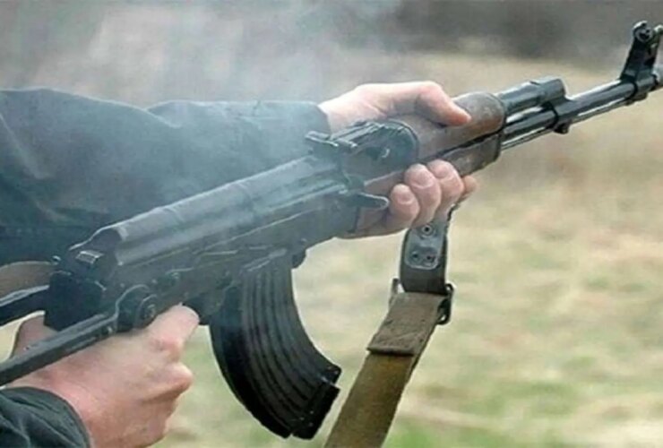 مهاجم تروریستی قبل از تخریب نارنجک ها به زالدان پرتاب شد. تیم تروریستی به رژیم صهیونیستی وابسته بود