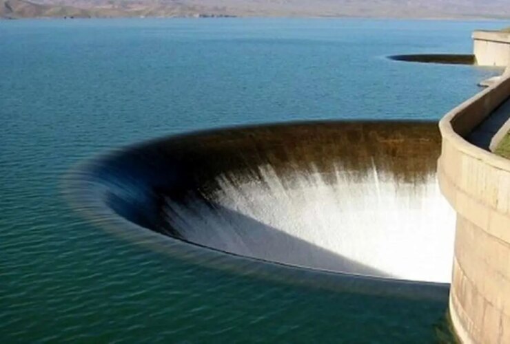 وضعیت خطرناک سدهای کشور به زبان آماری