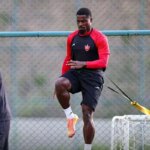 مربی پرسپولیس مدافع برجسته را تأیید کرد