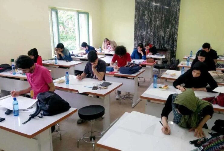 جزئیات بررسی عملی و طراحی گروه هنری مقدمه