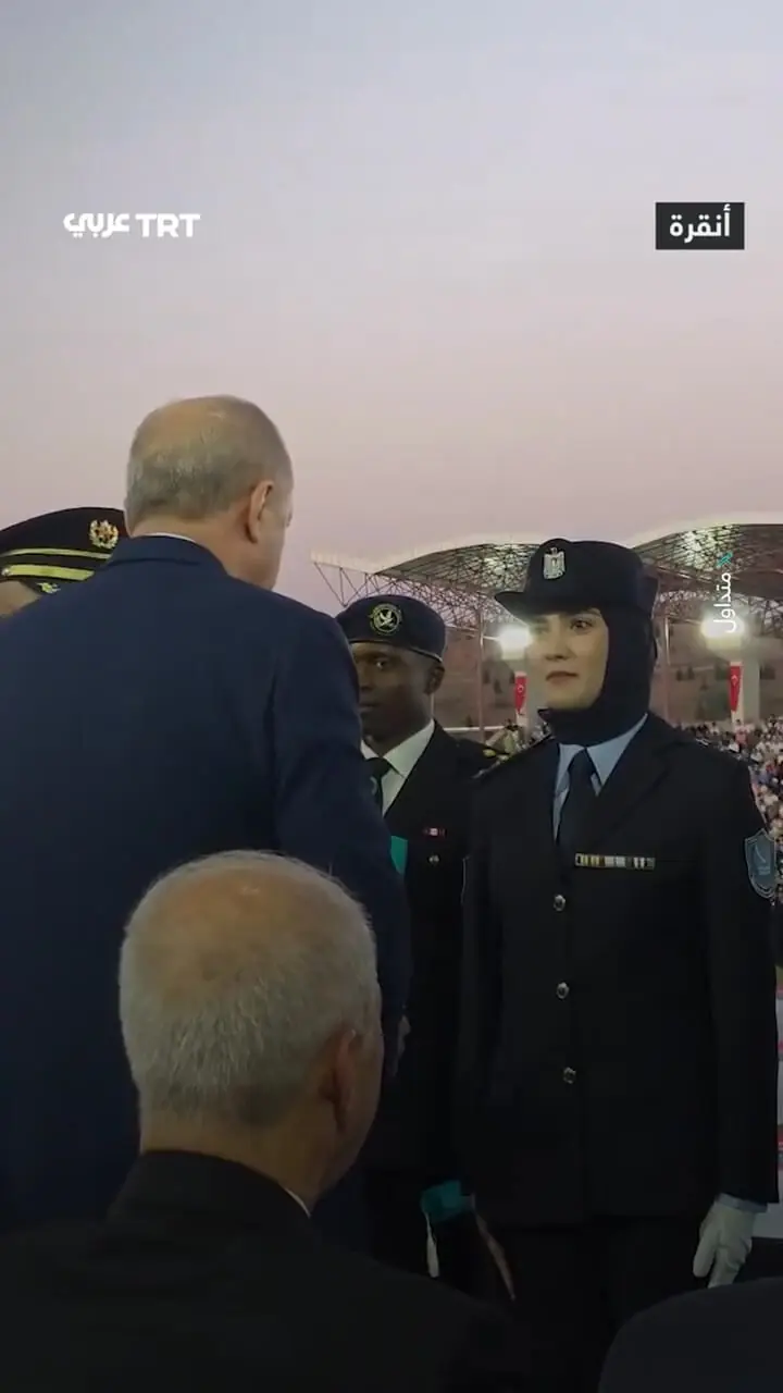 اردوغان شخصاً میزان فارغ التحصیلی پلیس زن فلسطینی را اهدا کرد