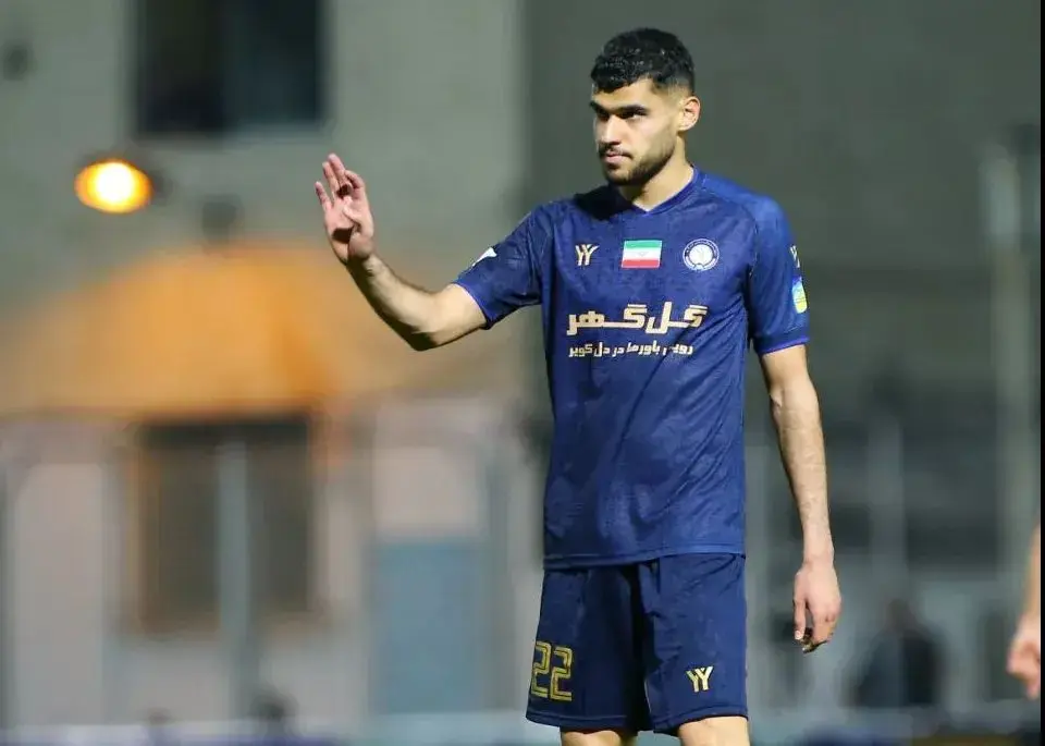 استقلال برای استخدام ستاره پرپولیس وارد رقابت شد