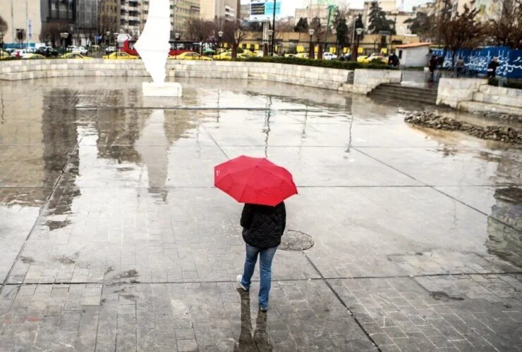 بارش باران تابستانی در 2 استان ؛ این مناطق گرد و غبار می شوند 14 بارش باران تابستانی در 2 استان ؛ این مناطق گرد و غبار می شوند