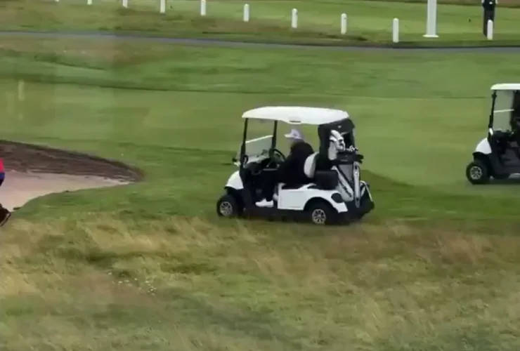 برای دیدن ترفند جدید در ترامپ و گلف! 28 برای دیدن ترفند جدید در ترامپ و گلف!