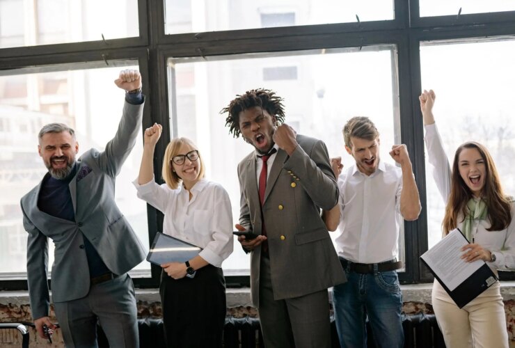 ترفند رهبری و مدیریت ؛ 7 قدم برای تبدیل شدن به یک مدیر موفق و مدرن