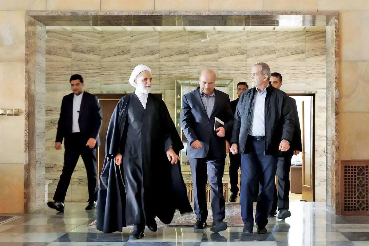 جزئیات جدید حمله اسرائیل به جلسه عالی شورای امنیت ملی 4 جزئیات جدید حمله اسرائیل به جلسه عالی شورای امنیت ملی