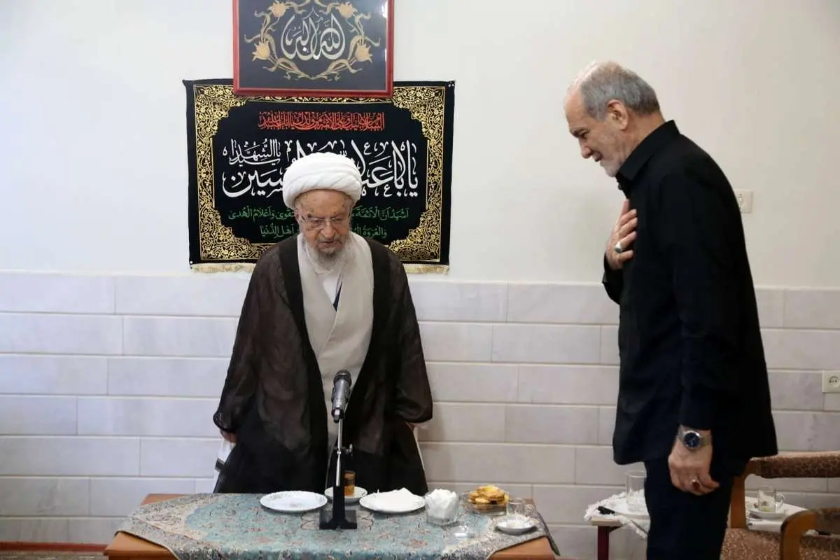 جلسه پزشکی با آیت الله ماکارم شیرازی 4 جلسه پزشکی با آیت الله ماکارم شیرازی