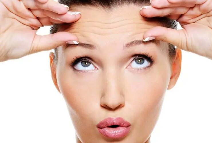 خداحافظی از چین و چروک پوست به لطف زغال اخته