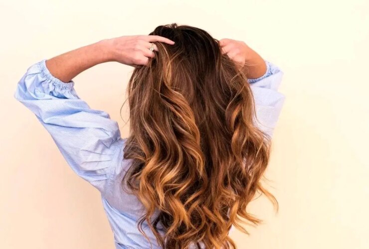 درمان خانگی برای موهای نرم و روشن