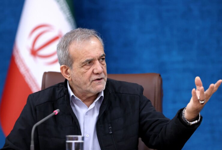 رجا: پزشکان افرادی را که برای جلییلی کار می کردند منصوب کردند